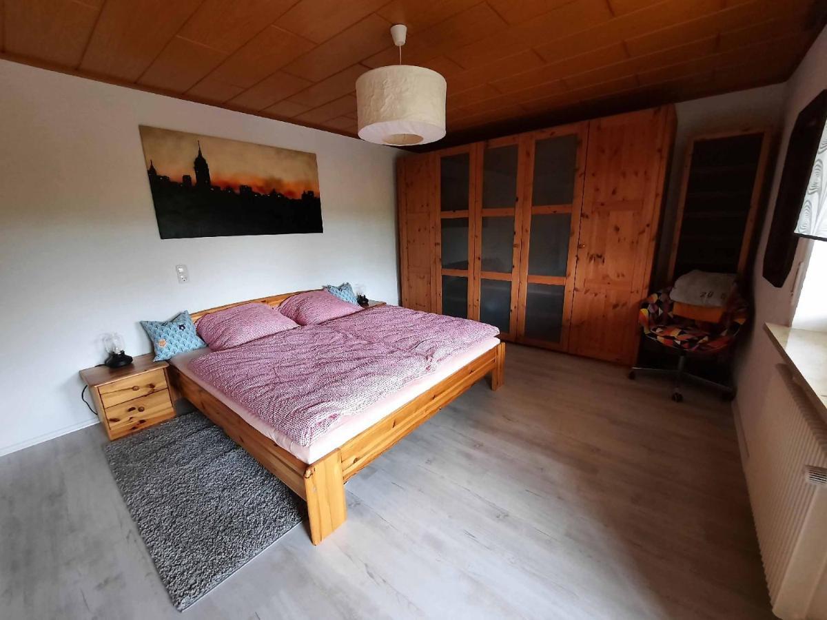 Ferienwohnung Nikoll/Simon Schnaittach Bagian luar foto